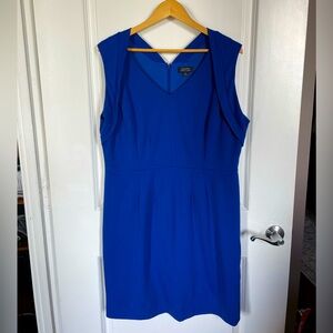 Dark blue Tahari shift dress